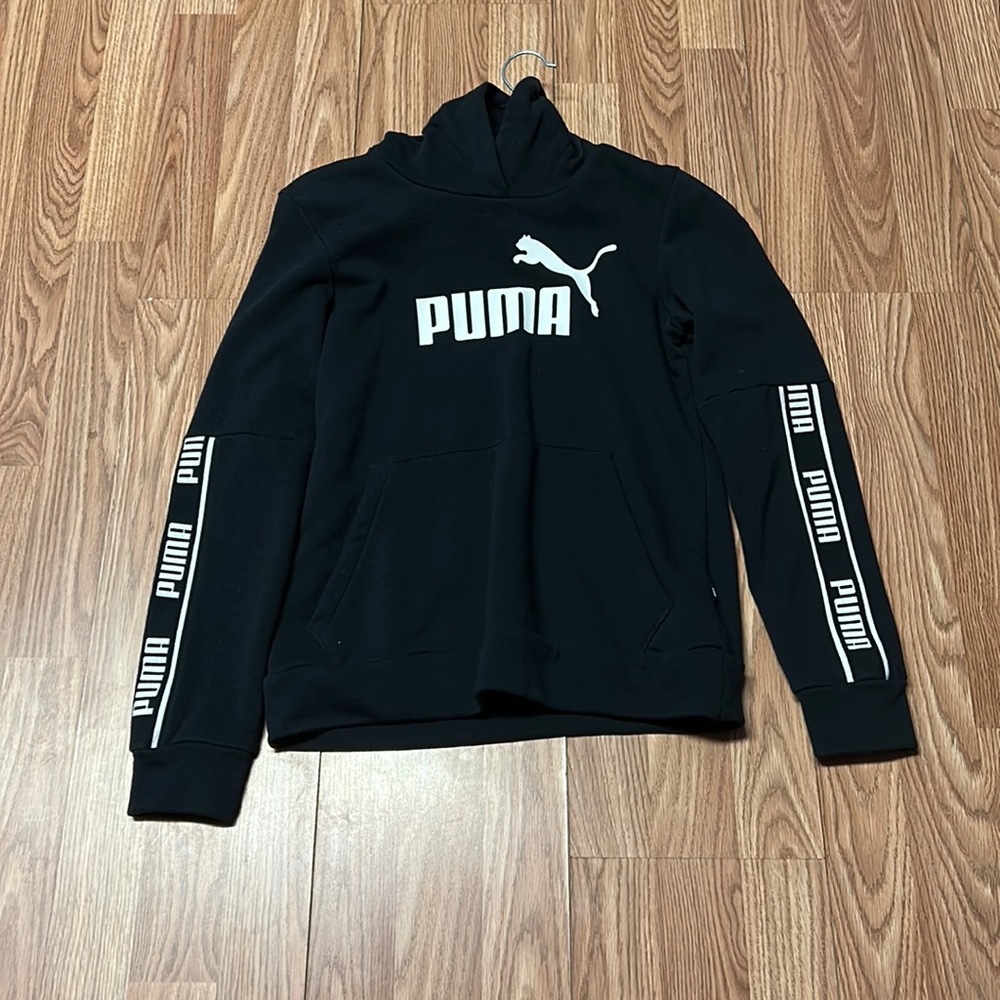 Brand new puma sweatshirt